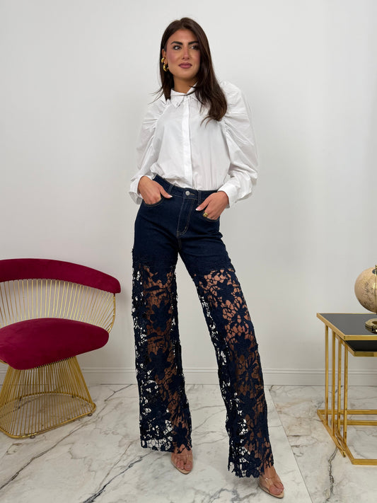 Vaqueros con encaje azul noche